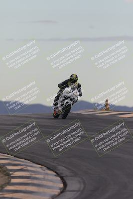 media/Sep-21-2025-Race Pace (Sun) [[98bf33ef95]]/Non Verified/1-Turns 9 and 10 (8am)/